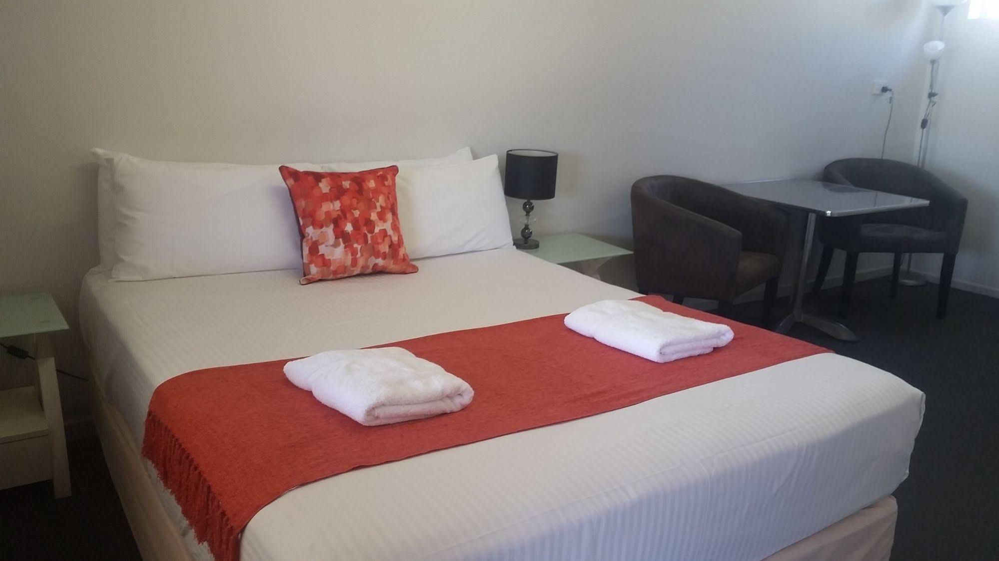Econo Lodge Chaparral Motel Ballina Eksteriør bilde