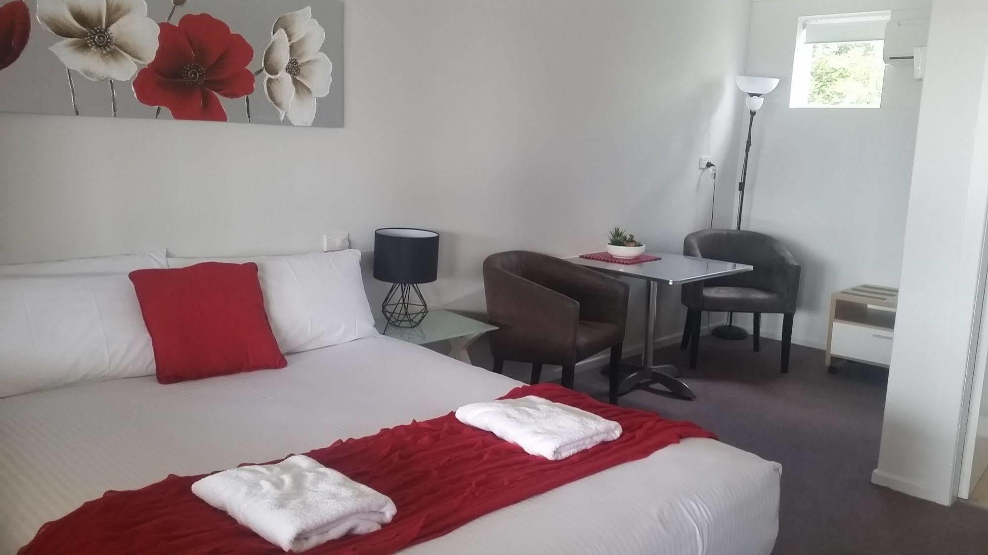 Econo Lodge Chaparral Motel Ballina Eksteriør bilde